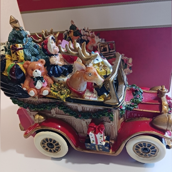 Fitz and Floyd Santa Classic Car Musical original box
